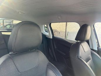 PEUGEOT 2008 1.2 PureTech GPF Allure SUV 5dr Petrol EAT Euro 6 (s/s) (110 ps)