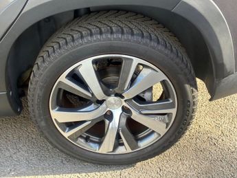 PEUGEOT 2008 1.2 PureTech GPF Allure SUV 5dr Petrol EAT Euro 6 (s/s) (110 ps)