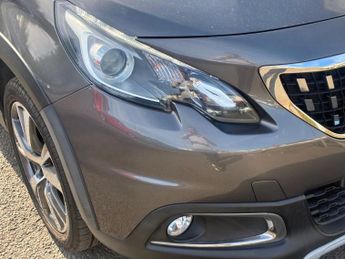 PEUGEOT 2008 1.2 PureTech GPF Allure SUV 5dr Petrol EAT Euro 6 (s/s) (110 ps)
