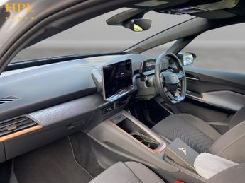 CUPRA BORN e-Boost 59kWh V1 Hatchback 5dr Electric Auto (230 ps)