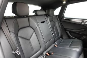 PORSCHE MACAN 3.0T V6 S SUV 5dr Petrol PDK 4WD Euro 6 (s/s) (354 ps)