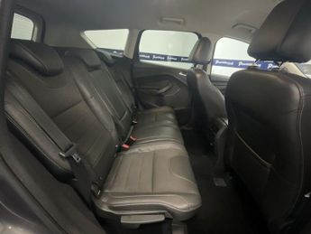 FORD KUGA 2.0 TDCi Titanium SUV 5dr Diesel Manual 2WD Euro 6 (s/s) (150 ps