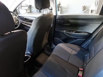 HYUNDAI I20 1.0 T-GDi MHEV SE Connect Hatchback 5dr Petrol Hybrid DCT Euro 6