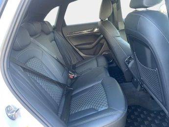 AUDI RS Q3 2.5 TFSI SPORTBACK 5DR PETROL S TRONIC QUATTRO EURO 6 (S/S)