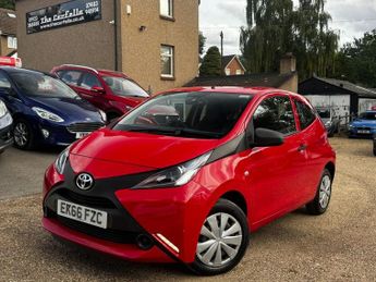 Toyota AYGO 1.0 VVT-i x Hatchback 3dr Petrol Manual Euro 5 Euro 5 (68 ps)