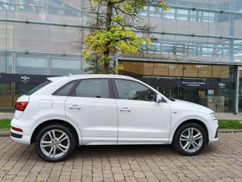 AUDI Q3 2.0 TDI S line SUV 5dr Diesel Manual Euro 6 (s/s) (150 ps)