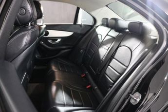 MERCEDES-BENZ C CLASS 2.1 C220d Sport Saloon 4dr Diesel 7G-Tronic+ Euro 6 (s/s) (170 p