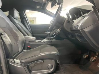 JAGUAR E-PACE 2.0 D150 R-Dynamic SUV 5dr Diesel Manual Euro 6 (s/s) (150 ps)