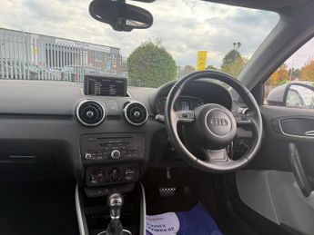 AUDI A1 1.4 TFSI CoD Sport Sportback 5dr Petrol S Tronic Euro 5 (s/s) (1