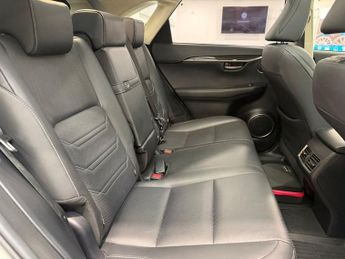 LEXUS NX 2.5 300h GPF SUV 5dr Petrol Hybrid E-CVT 4WD Euro 6 (s/s) (197 p