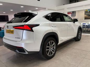 LEXUS NX 2.5 300h GPF SUV 5dr Petrol Hybrid E-CVT 4WD Euro 6 (s/s) (197 p