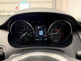 JAGUAR E-PACE 2.0 D180 R-Dynamic S SUV 5dr Diesel Auto AWD Euro 6 (s/s) (180 p