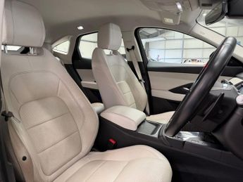 JAGUAR E-PACE 2.0 D180 R-Dynamic S SUV 5dr Diesel Auto AWD Euro 6 (s/s) (180 p