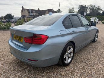 BMW 3 SERIES 2.0 320d SE Saloon 4dr Diesel Auto Euro 5 (s/s) (184 ps)