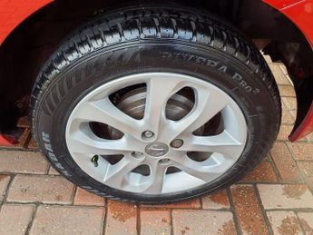 NISSAN MICRA 1.2 DIG-S Acenta Hatchback 5dr Petrol CVT Euro 5 (s/s) (98 ps)