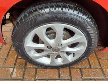 NISSAN MICRA 1.2 DIG-S Acenta Hatchback 5dr Petrol CVT Euro 5 (s/s) (98 ps)