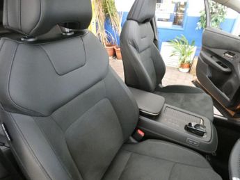 NISSAN ARIYA 87kWh Evolve SUV 5dr Electric Auto e-4ORCE 22kW Charger (306 ps)