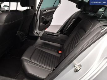 VOLKSWAGEN PASSAT 1.4 TSI 13kWh GTE Saloon 4dr Petrol Plug-in Hybrid DSG Euro 6 (s