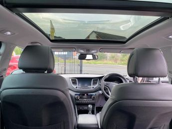 HYUNDAI TUCSON 1.7 CRDi Blue Drive Premium SE SUV 5dr Diesel DCT Euro 6 (s/s) (