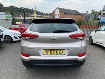 HYUNDAI TUCSON 1.7 CRDi Blue Drive Premium SE SUV 5dr Diesel DCT Euro 6 (s/s) (