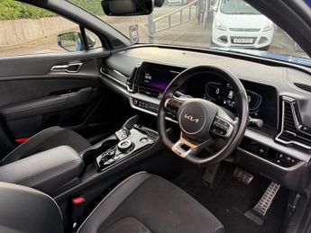 KIA SPORTAGE 1.6 T-GDi 13.8kWh GT-Line SUV 5dr Petrol Plug-in Hybrid Auto AWD