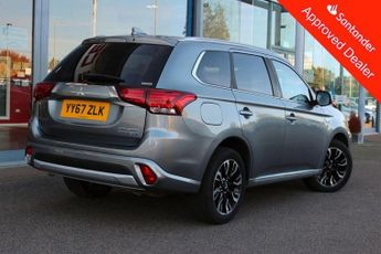MITSUBISHI OUTLANDER 2.0h 12kWh Juro SUV 5dr Petrol Plug-in Hybrid CVT 4WD Euro 6 (s/