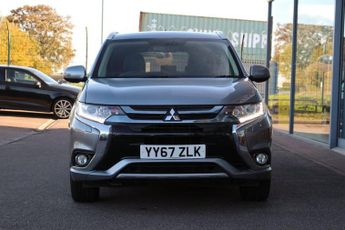 MITSUBISHI OUTLANDER 2.0h 12kWh Juro SUV 5dr Petrol Plug-in Hybrid CVT 4WD Euro 6 (s/