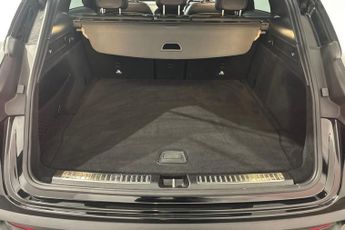 MERCEDES-BENZ EQC EQC 400 80kWh AMG Line (Premium Plus) SUV 5dr Electric Auto 4MAT