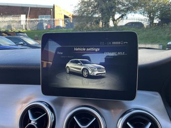 MERCEDES-BENZ GLA 1.6 GLA200 AMG Line Edition SUV 5dr Petrol 7G-DCT Euro 6 (s/s) (