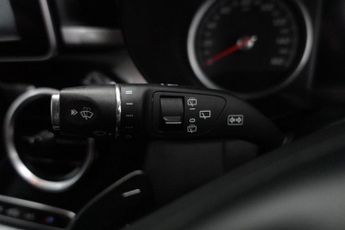 MERCEDES-BENZ GLC 2.1 GLC220d Urban Edition SUV 5dr Diesel G-Tronic+ 4MATIC Euro 6