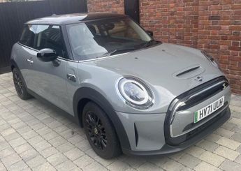 MINI Hatch Cooper SE 32.6kWh Level 1 Hatchback 3dr Electric Auto (184 ps)