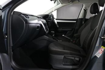 SKODA OCTAVIA 1.5 TSI GPF ACT SE Estate 5dr Petrol DSG Euro 6 (s/s) (150 ps)