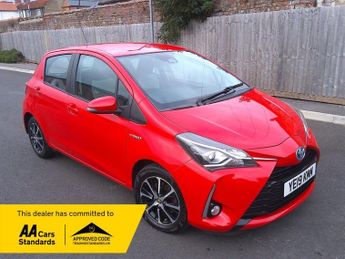 Toyota Yaris 1.5 VVT-h Icon Tech Hatchback 5dr Petrol Hybrid E-CVT Euro 6 (s/