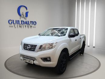 Nissan Navara 2.3 dCi Visia Pickup Double Cab 4dr Diesel Manual 4WD Euro 6 (s/