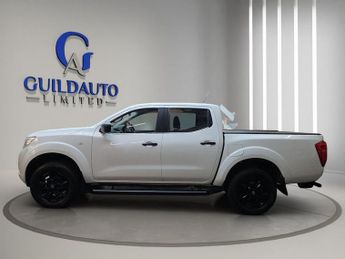NISSAN NAVARA 2.3 dCi Visia Pickup Double Cab 4dr Diesel Manual 4WD Euro 6 (s/