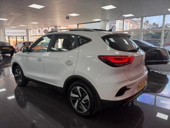 MG MG ZS 51.1kWh Trophy SUV 5dr Electric Auto (176 ps)