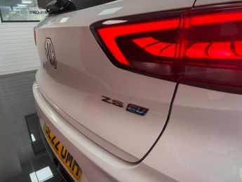MG MG ZS 51.1kWh Trophy SUV 5dr Electric Auto (176 ps)