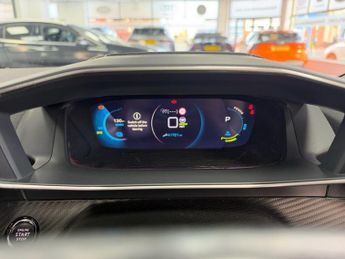 PEUGEOT E-2008 50kWh GT Premium SUV 5dr Electric Auto (136 ps)