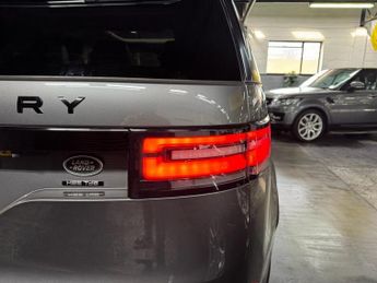 LAND ROVER DISCOVERY 5 3.0 TD V6 HSE Luxury SUV 5dr Diesel Auto 4WD Euro 6 (s/s) (258 p
