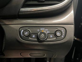 VAUXHALL MOKKA X 1.4i Turbo Elite SUV 5dr Petrol Auto 4WD Euro 6 (s/s) (152 ps)