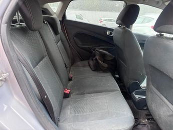 FORD FIESTA 1.6 TDCi ECOnetic DPF Titanium Hatchback 5dr Diesel Manual