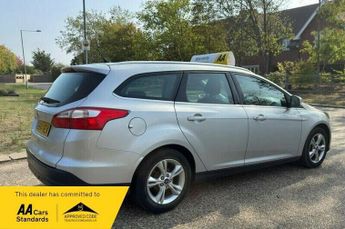 FORD FOCUS 1.6 Zetec Estate 5dr Petrol Powershift Euro 5 (125 ps)