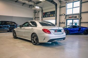 MERCEDES-BENZ C CLASS 2.1 C220 BlueTEC AMG Line Saloon 4dr Diesel G-Tronic+ Euro 6 (s/