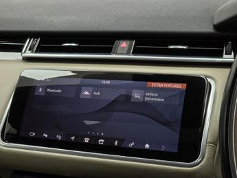 LAND ROVER RANGE ROVER VELAR 2.0 D240 R-Dynamic HSE SUV 5dr Diesel Auto 4WD Euro 6 (s/s) (240