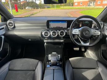 MERCEDES-BENZ A CLASS 2.0 A200d Exclusive Edition Hatchback 5dr Diesel 8G-DCT Euro 6 (