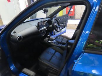 NISSAN JUKE 1.6 Tekna SUV 5dr Petrol Hybrid Auto Euro 6 (143 ps)