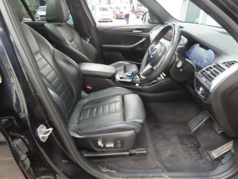 BMW IX3 80kWh M Sport Pro SUV 5dr Electric Auto (286 ps)