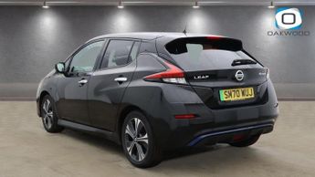 NISSAN LEAF 40kWh N-Connecta Hatchback 5dr Electric Auto (150 ps)