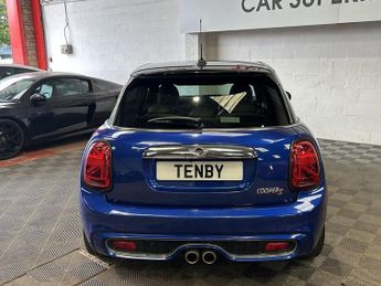MINI HATCH 2.0 Cooper S Exclusive Hatchback 5dr Petrol Steptronic Euro 6 (s