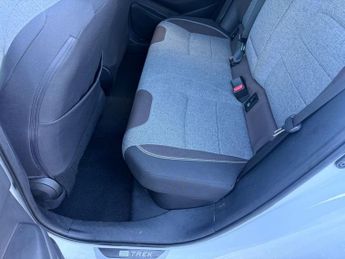 TOYOTA COROLLA 1.8 VVT-h GPF Trek Touring Sports 5dr Petrol Hybrid CVT Euro 6 (